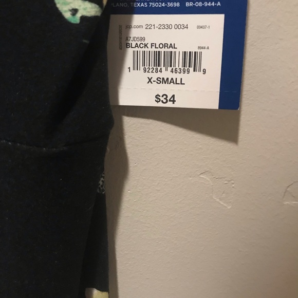 Arizona flower dress with tags - Picture 2 of 4